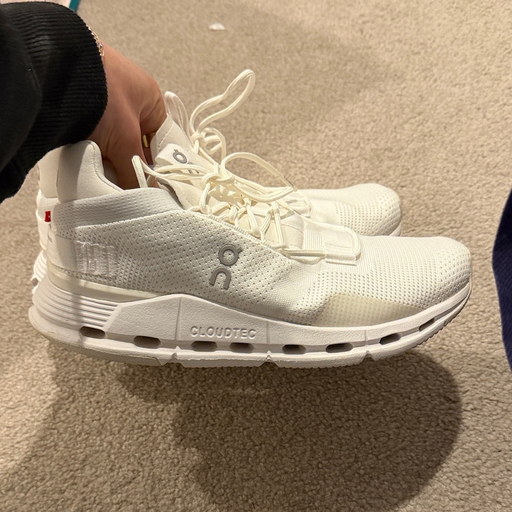 On Running womens cloudnova White Sneakers